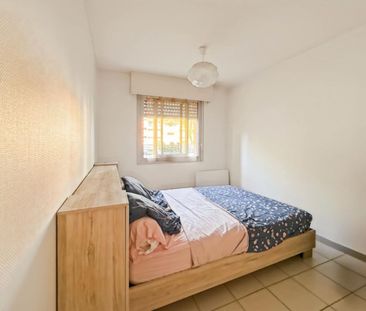 Location Appartement 2 pièces 47m² MONT DE MARSAN 40000 - Photo 5