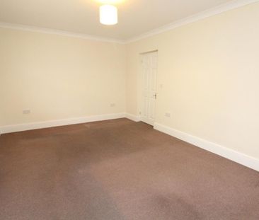 4 bedroom bungalow to rent - Photo 4
