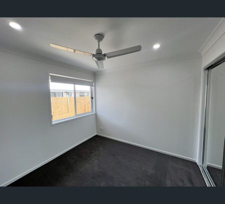 8 Flame Tree Road, Cotswold Hills, Qld 4350 - Photo 3