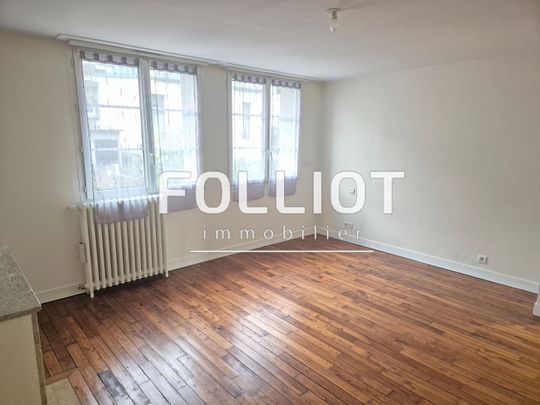 A LOUER Maison de ville 50000 Saint-L� 3 chambres 131m� - Photo 1
