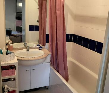 Location Appartement 2 pièces 34m² - Photo 4