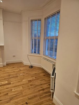 4 Bed Terraced House, Arodene Road, SW2 - Photo 1