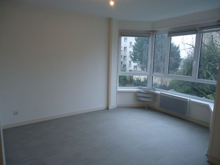 Location Appartement 3 pièces 70m² NEVERS 58000 - Photo 2