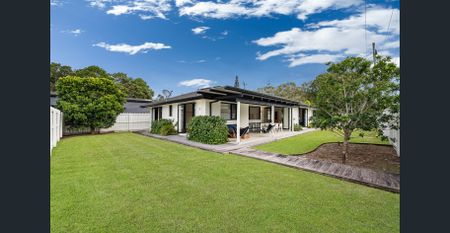 Beach house in town! - Photo 4