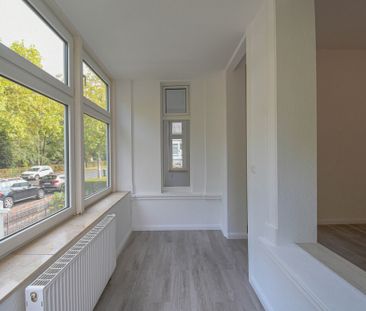 6659 - Sofort Bezugsfrei! Attraktive 4-Zimmer-Wohnung in weißer Alt... - Photo 3