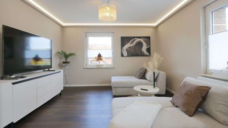 Stilvoll möblierte Wohnung mit großem Balkon in ruhiger Wohnlage - Photo 4