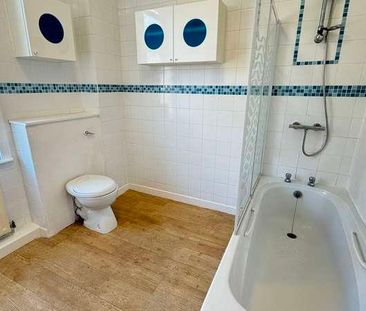 St Elmo Gove, East End, LS9 - Photo 5