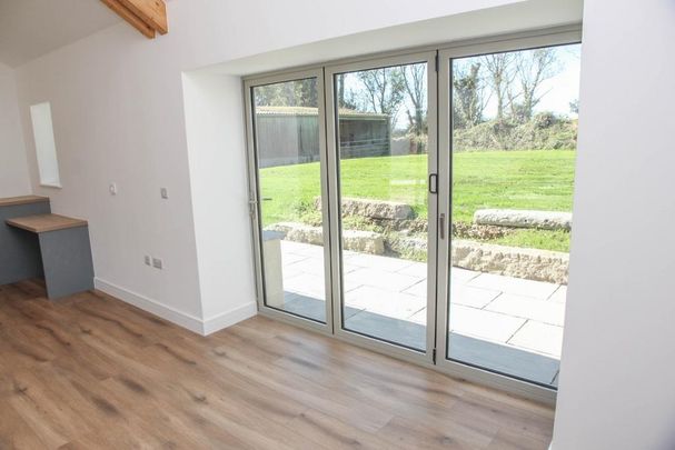 1 bedroom bungalow to rent - Photo 1