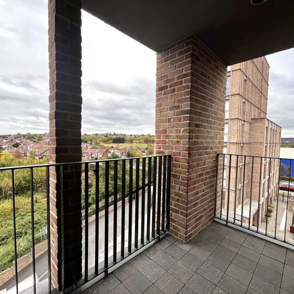 Oberman Road, Dollis Hill, London, NW10 - Photo 1