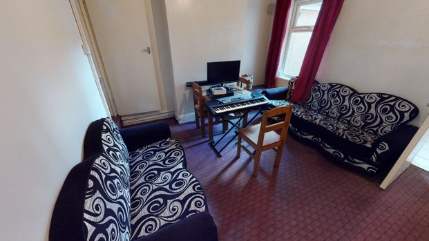 136 Hubert Road Selly Oak - Photo 1