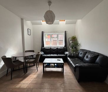 Room in a Shared House, School Road, B28 - Photo 6