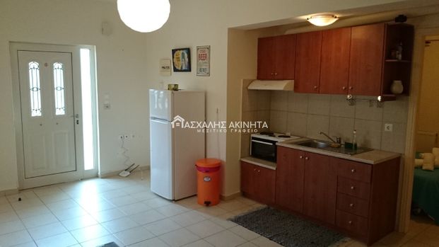 ΓΟΥΡΝΕΣ 2ΧΩΡΗ ΓΚΑΡΣΟΝΙΕΡΑ ΕΝΟΙΚΙΑΣΕΙΣ 45700 - Photo 1