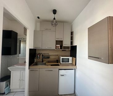 Appartement St Nazaire 1 pièce(s) 23.08 m2 - Photo 1