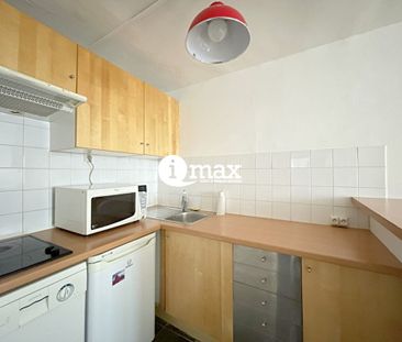 Location Appartement PARIS - - Photo 2