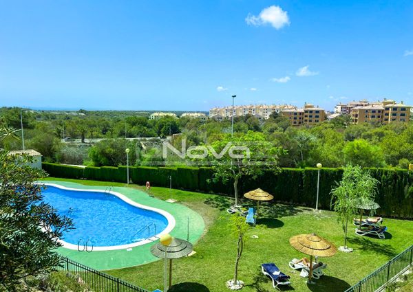 Immaculate apartment with sea views in Campoamor G