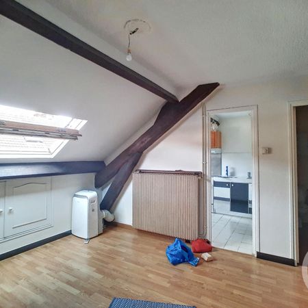 Location Appartement 1 pièce 23m² CREPY EN VALOIS 60800 - Photo 3