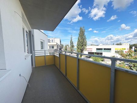 ERSTBEZUG „ein viertel grün“ in Wiener Neustadt - stilvolle 3-Zimmer-Wohnung mit perfektem Grundriss - Photo 2
