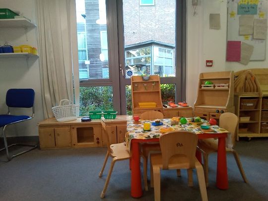 Fairbank House, Beaufort Park, NW9 4FH - Photo 1