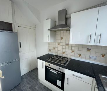 Conway Avenue, Leeds - Photo 5