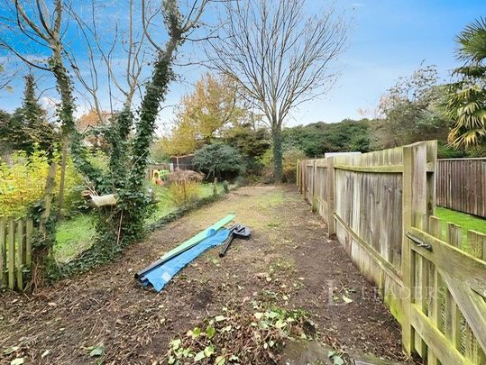 2 bedroom terraced house to rent - Photo 1