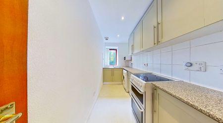 Lochee Road, Dundee - Photo 5