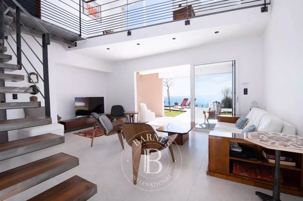 LOCATION SAISONNIÈRE - LES ISSAMBRES - VILLA PIED DANS L'EAU - 3 CHAMBRES - Photo 1