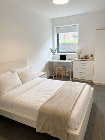 7 bedroom house to rent - Photo 2