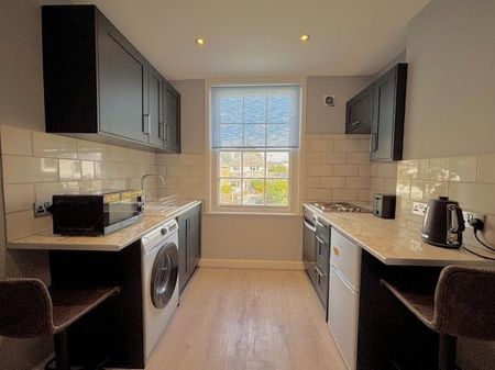London Road, Cheltenham, GL52 - Photo 4