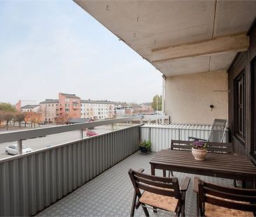 Ringstedsgatan, Kista - Photo 2