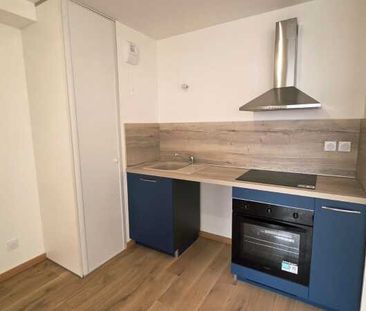 Location Appartement 2 pièces 41m² ORLEANS 45000 - Photo 5