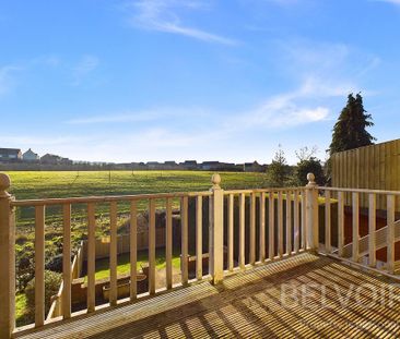 2 bedroom semi-detached house to rent - Photo 4