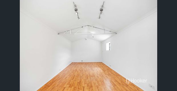 Bright, Spacious, and Ideally Positioned for Lifestyle! APPLICATIONS NOW OPEN - Photo 1