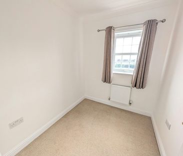Town house to rent on - Photo 5