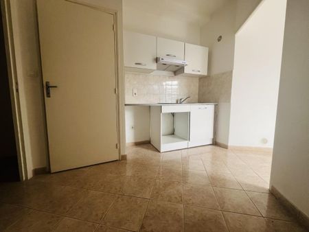 Location appartement à Bastia - Photo 2