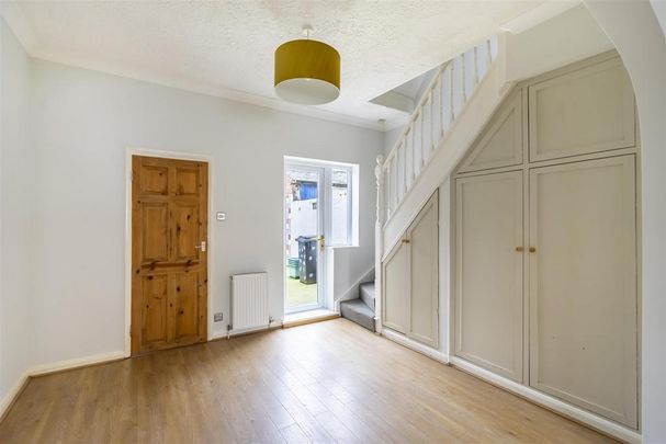 2 bedroom terraced house to rent - Photo 1