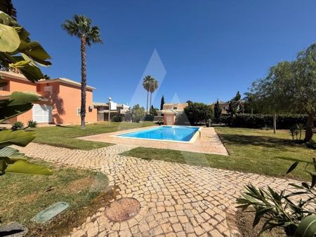 3 room luxury House for rent in Quarteira, Loulé, Distrito de Faro - Photo 2