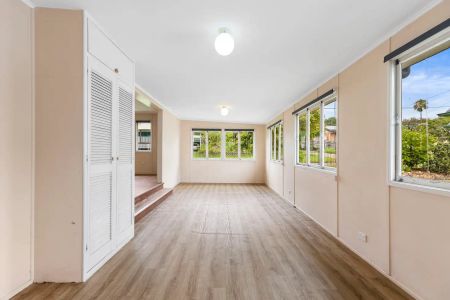 “Your next Home in Inala Awaits” - Photo 3