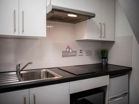 Studio to rent - Photo 5