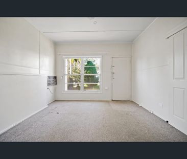 77 Yorston Street, Warners Bay, NSW 2282 - Photo 2