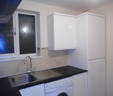 Queens Road, Southall - Photo 4