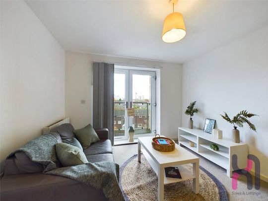 1 bedroom flat to rent - Photo 1
