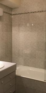 location Appartement T1 DE 33.7m² À PARIS - Photo 3