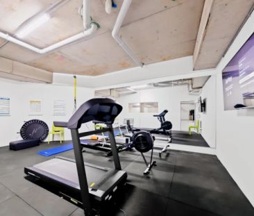 Castle Camperdown One, Sydney - Photo 1