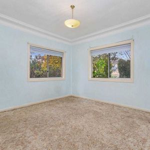 31 Old Berowra Road - Photo 2