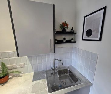 Studio to rent - Photo 5