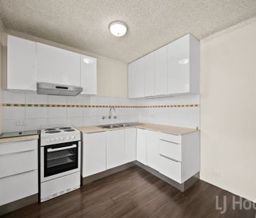 11/52 Trinculo Place, Queanbeyan NSW 2620 - Apartment For Rent | Do... - Photo 3