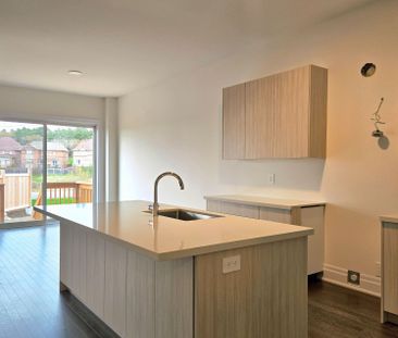 For Lease - 226 Archerhill Circle, Aurora, Ontario - Photo 6