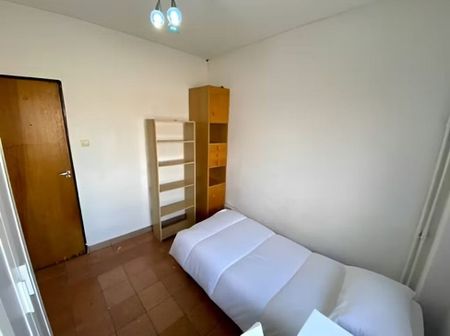 Avenida del Manzanares, Madrid, Community of Madrid 28019 - Photo 3