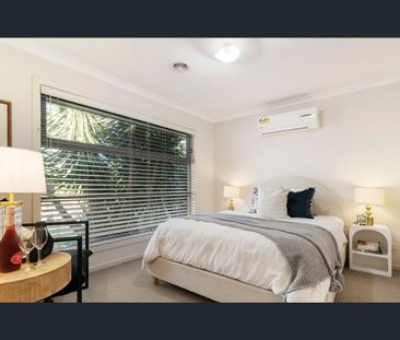 4 BEDROOM PROPERTY IN A GREAT LOCATION - Photo 3