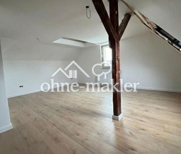 Wohnen auf zwei Ebenen: Sanierte 3-Zimmer Wohnung mit zusätzlichem ... - Foto 2